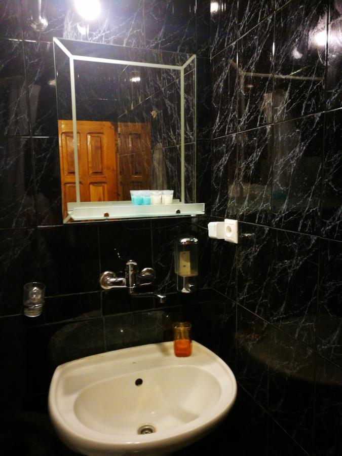 Hotel Salo Tbilisi Exteriör bild
