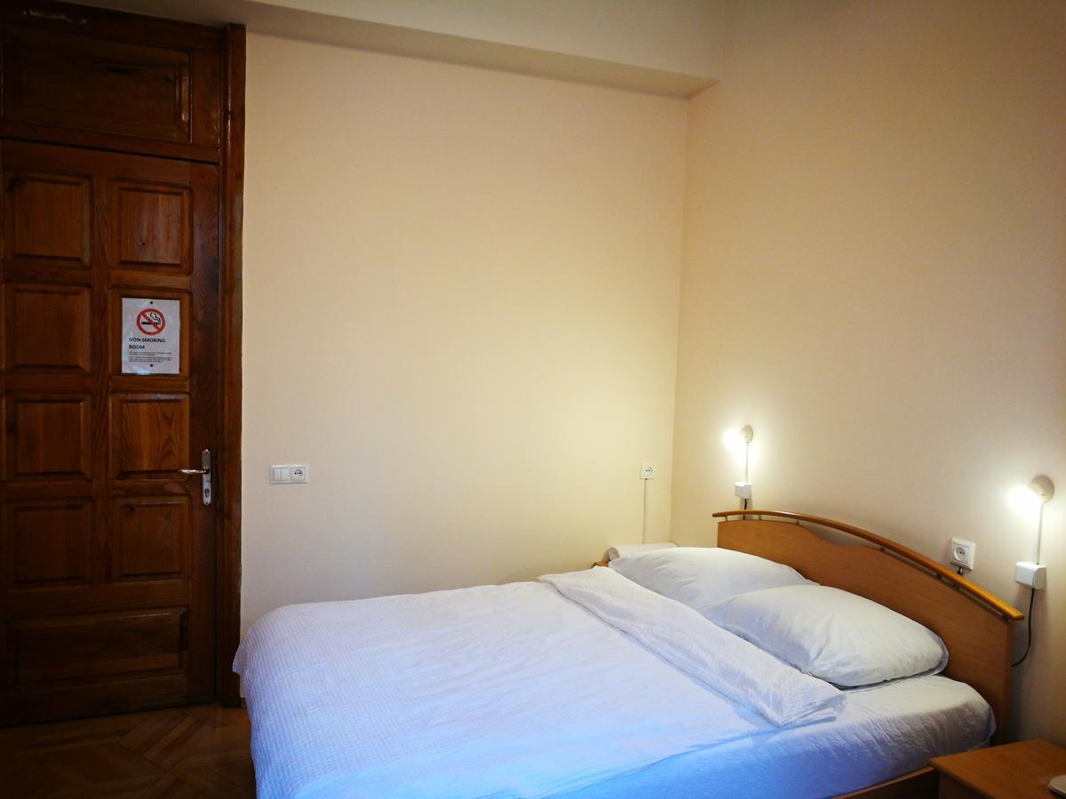 Hotel Salo Tbilisi Exteriör bild
